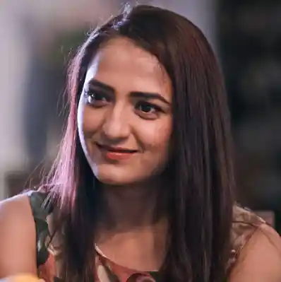 Aarohi Voovi Photo